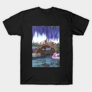 Wisteria at Kameido by Kawase Hasui T-Shirt